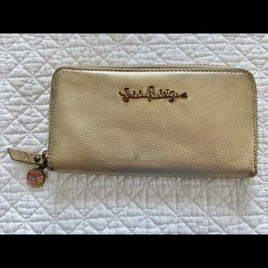 Lilly Pulitzer gold wallet